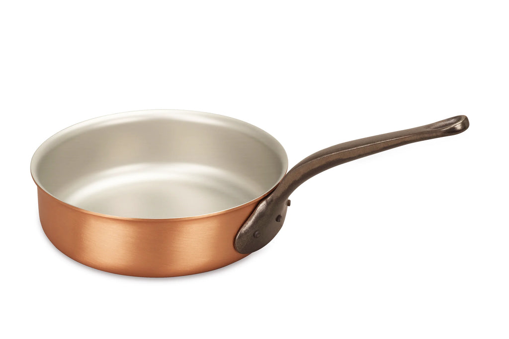 Classic Saute Pan — 24 cm (9.4 in), main product image