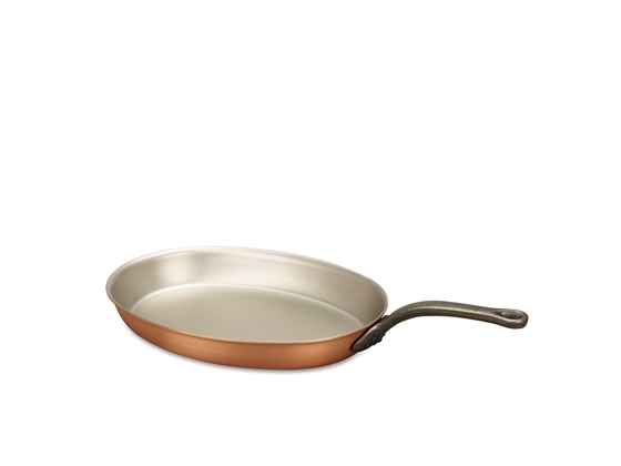 https://www.copperpans.com/content/images/thumbs/0000607_classic-oval-frying-pan-30x20-cm-118-x-79-in_560.jpeg