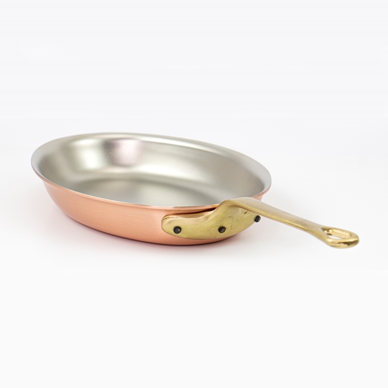 https://www.copperpans.com/content/images/thumbs/0000787_anniversary-oval-frying-pan-25x17-cm-98-x-67-in_560.jpeg